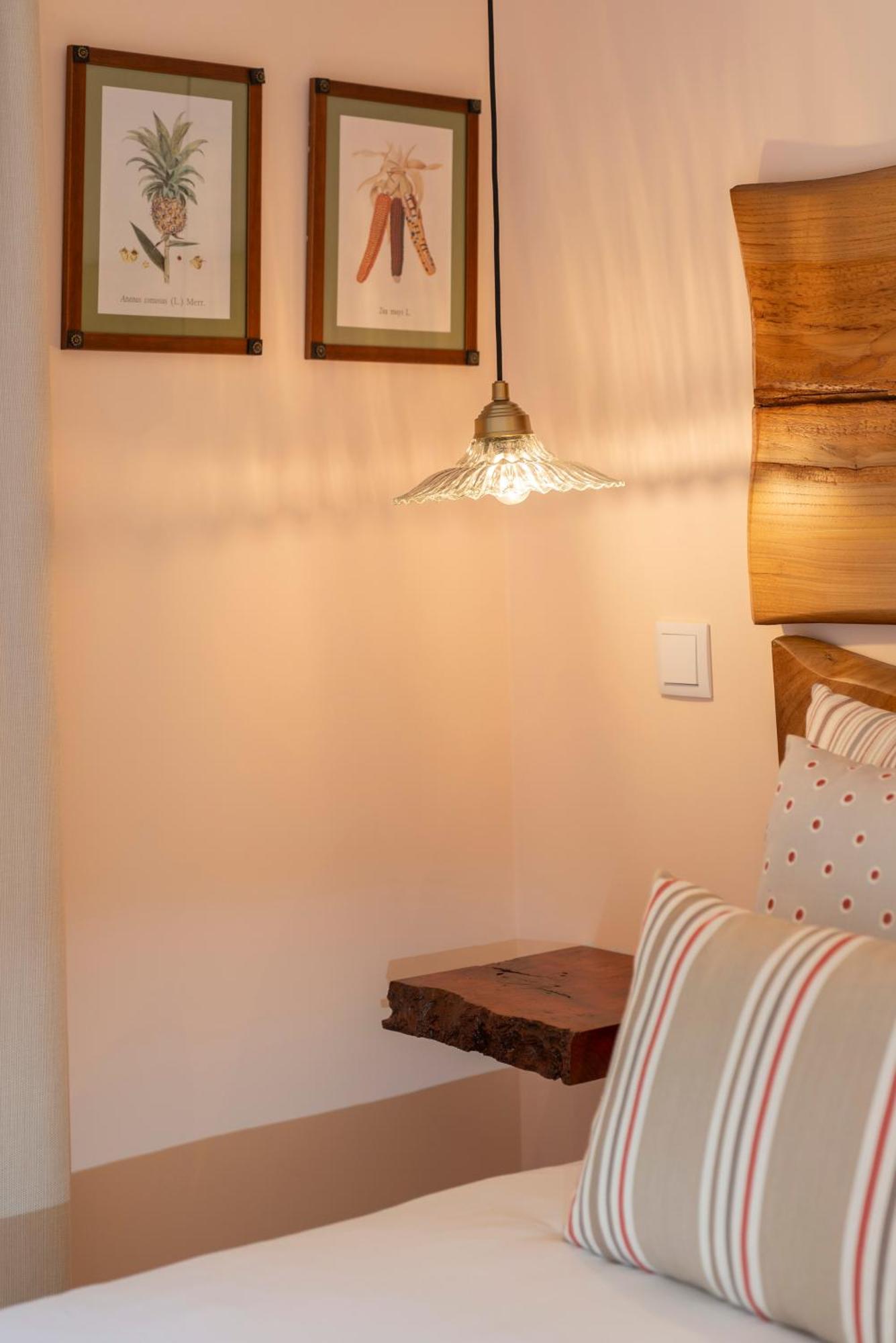 Casas Do Lanco By An Island Apart Sao Vicente  Bagian luar foto