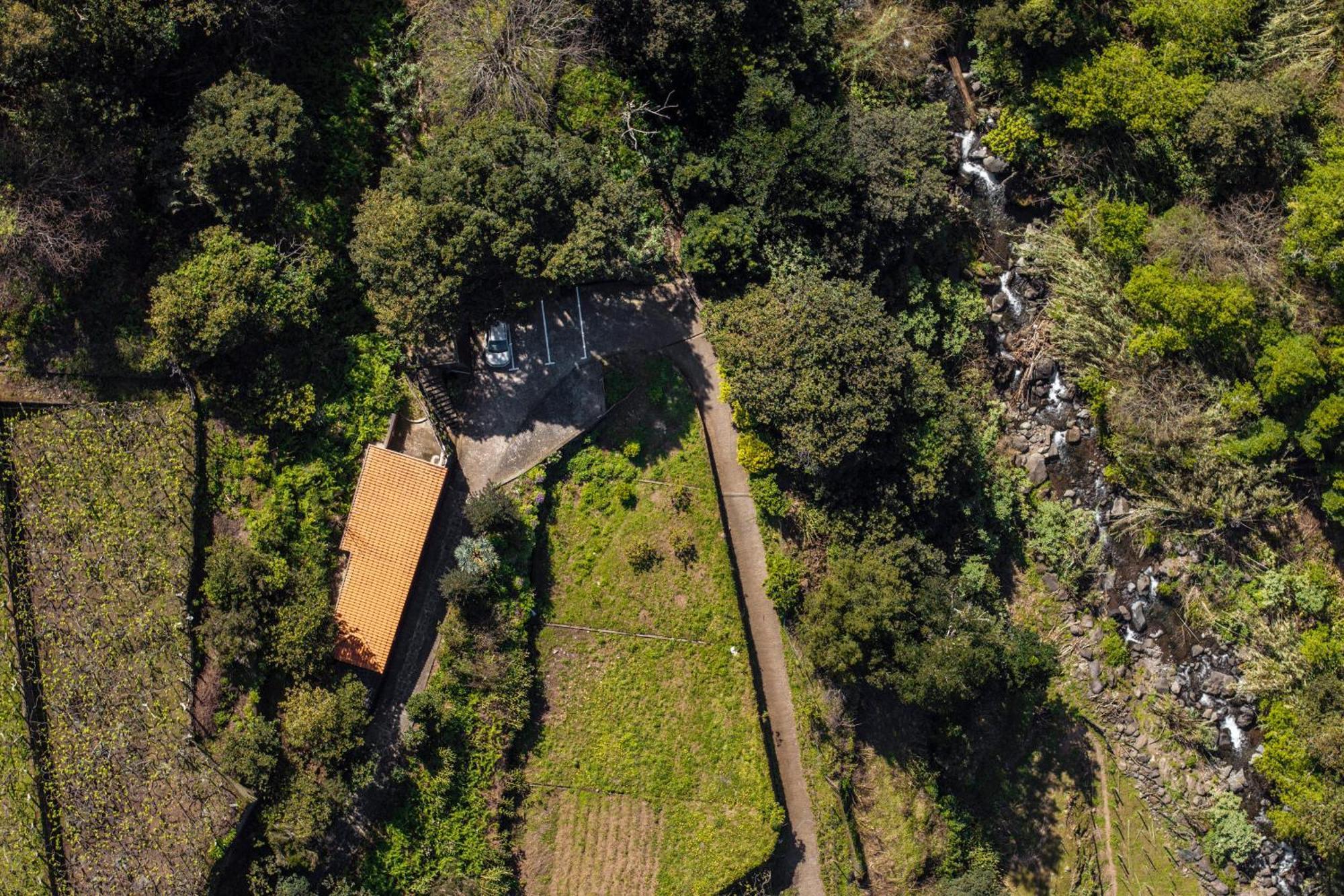 Casas Do Lanco By An Island Apart Sao Vicente  Bagian luar foto